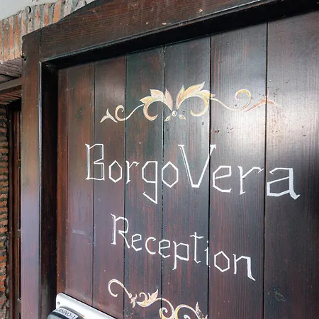 Couette-café Borgo Vera 3*
