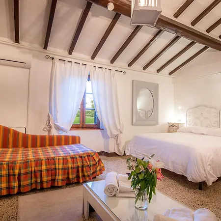 Borgo Vera Alojamento de Acomodação e Pequeno-almoço 2*